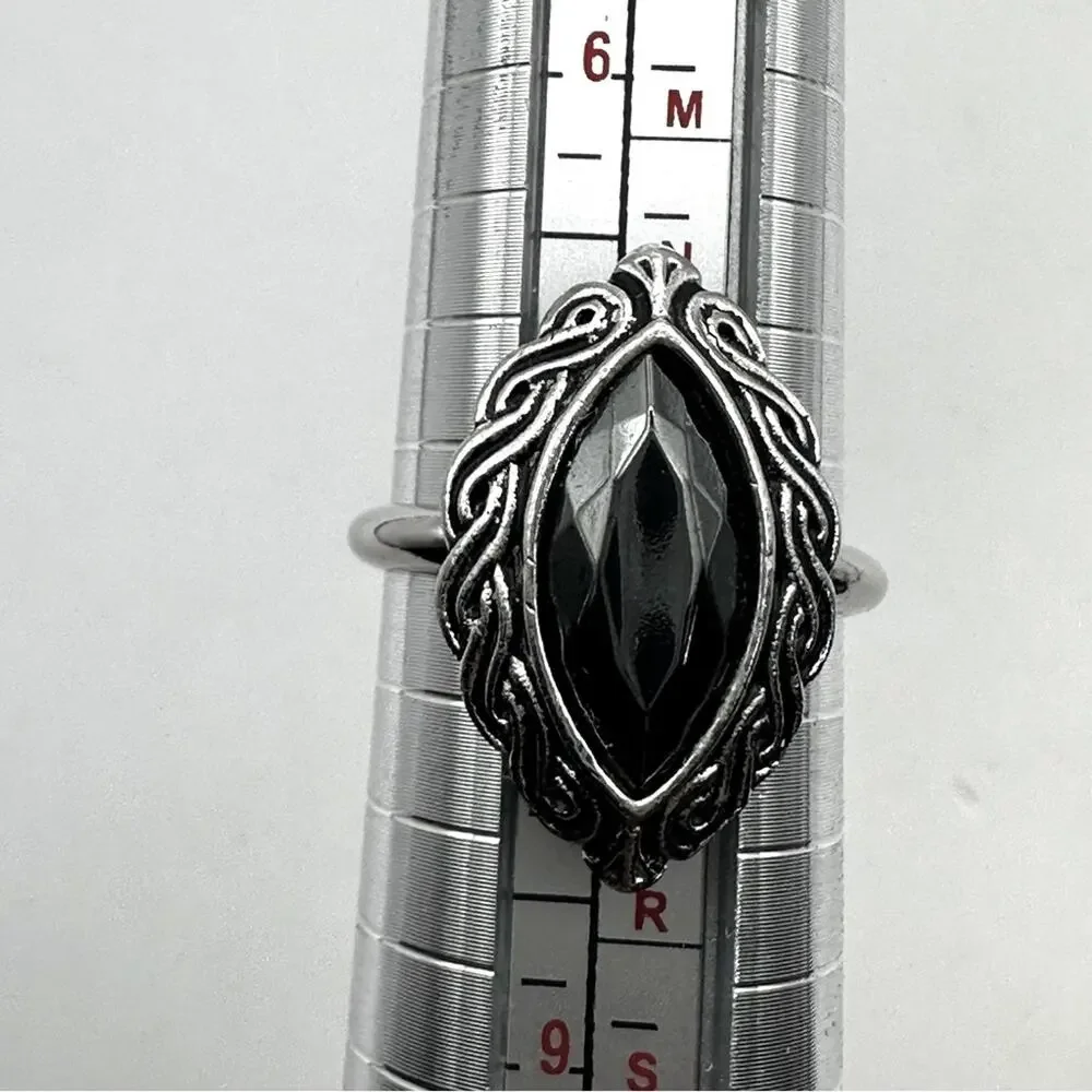 Avon Vintage Hematite Marquise Stone Celtic Twist Ring Silvertone faceted Sz 7.5